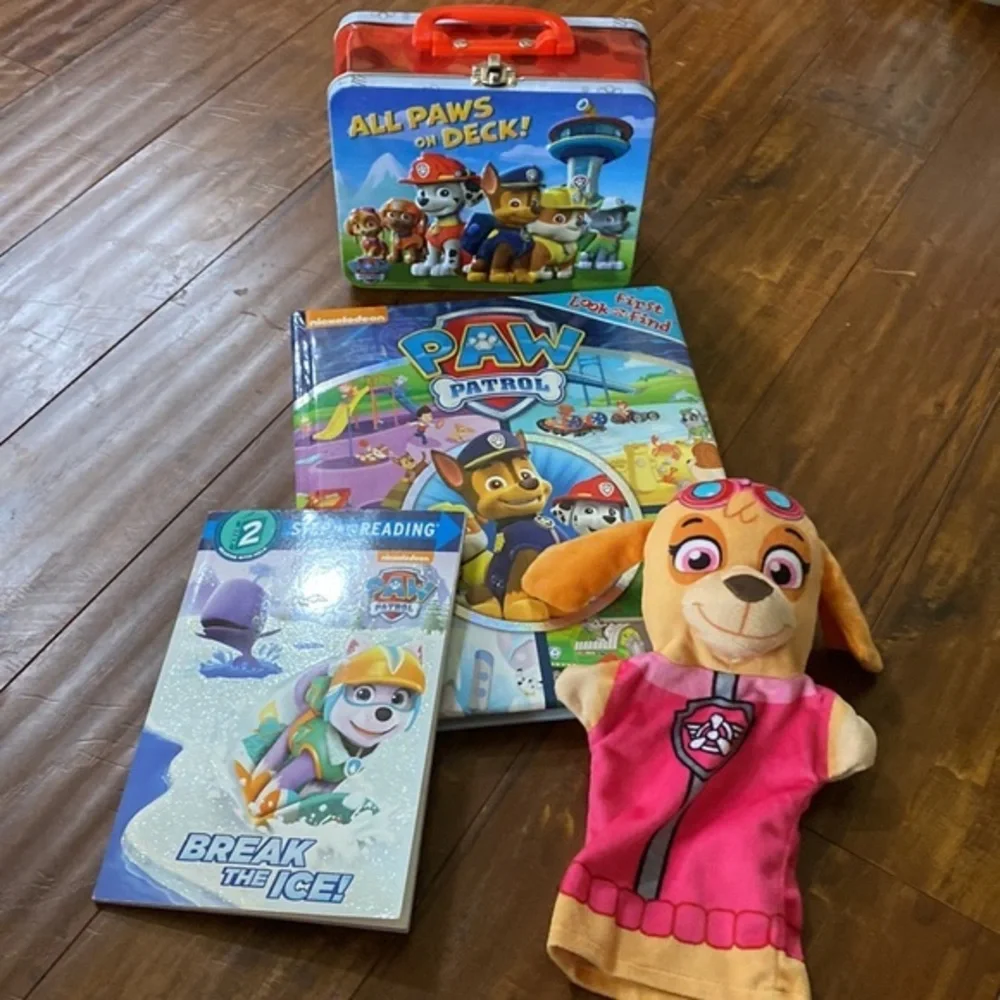 Paw Patrol Book Lot  Look & Find Reader book Skye Puppet  Tin  Chase Figure